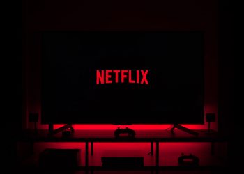 Netflix otomatik oynayan fragmanlar nasıl kapatılır?