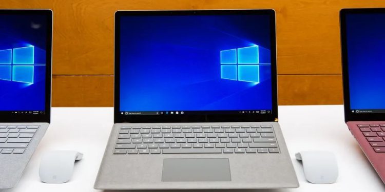 Microsoft Chromebook’a Rakip Olacak Surface SE Laptopunu Çıkaracak