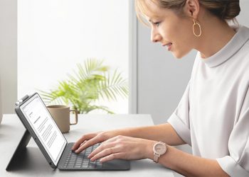 Logitech Combo Touch Klavye İncelemesi