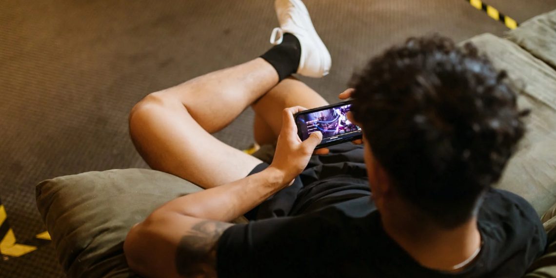 Arkadaşlarla Oynanacak Mobil Oyunlar