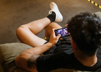 Arkadaşlarla Oynanacak Mobil Oyunlar