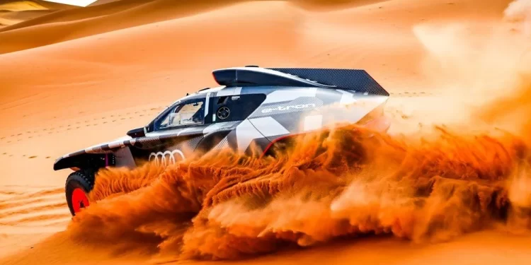 Audi RS Q e-tron Aracının Kokpiti Tanıtıldı