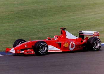 Schumacher’i Şampiyon Yapan Ferrari Motoru Satıldı