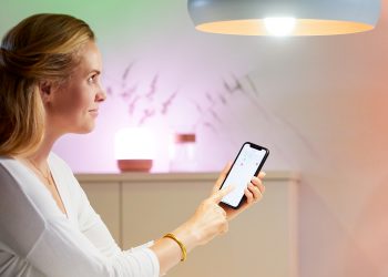 WiZ Akıllı Aydınlatma Ürünleri Türkiye’de!