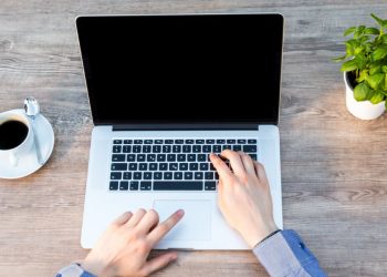 Bilgisayar Kendi Kendine Kapanıyor