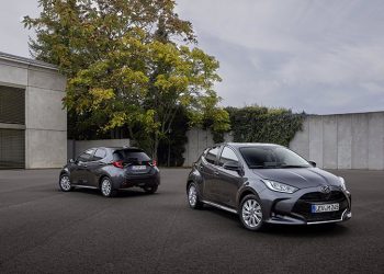 Kendini Şarj Edibilen İlk Hibrit Mazda Tanıtıldı