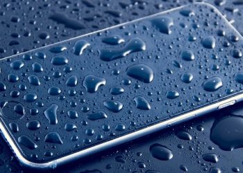 Suya Dayanıklı Telefonlar
