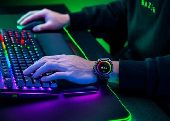 Oyuncular için Akıllı Saat: Razer X Fossil Gen 6