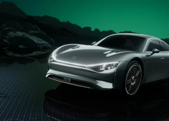 Mercedes Yeni Elektrikli Aracını Tanıttı