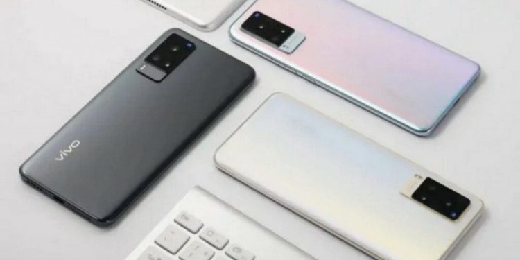 Vivo X80 Serisi Akıllı Telefonların Özellikleri Ortaya Çıktı