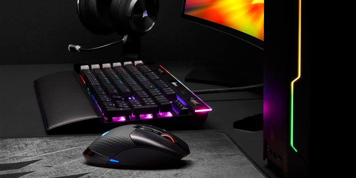 Corsair Dark Core RGB Pro Mouse Özellikleri ve Fiyatı (İnceleme)