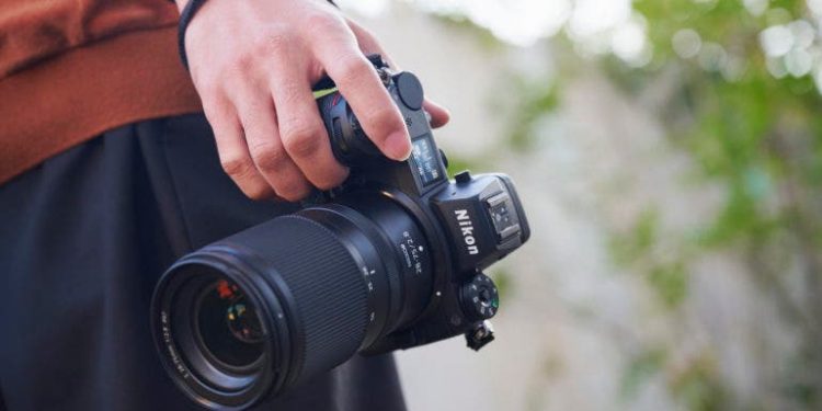 Nikon Z Mount Lens Ailesini Büyütüyor