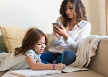 Türkiye’deki Kadınlar Mobil Cihazlarıyla En Çok Ne Yapıyor?