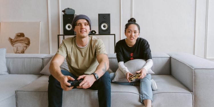 PS4 Oyunları PS5'te Oynanır mı?