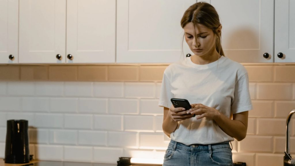 Telefondaki Uygulamalar Çöküyor, Çözümü Nedir?