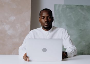 Macbook Pro Ekran Görüntüsü Alma Yöntemleri