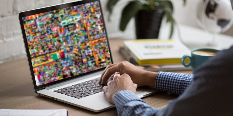 r/Place Nedir? Nasıl Çalışır?