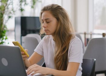 Telefonumda Reklam Virüsü Var, Ne Yapmalıyım?