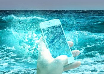 Telefonun Hoparlörüne Su Kaçtı, Nasıl Çıkarılır?