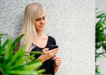 WhatsApp Plus Zararları Neler?