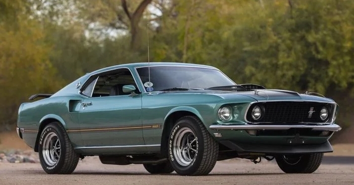 1969 Model Ford Mustang Mach 1 Yenilendi