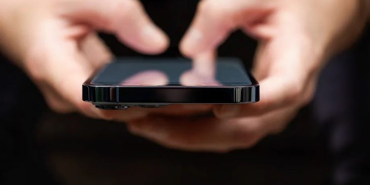 Apple 2022 için iPhone Üretim Hedefini Değiştirmedi