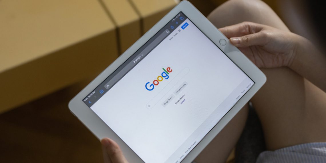 Çok Az Bilinen Google Hileleri