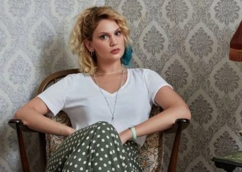Farah Zeynep Abdullah Filmleri Neler?