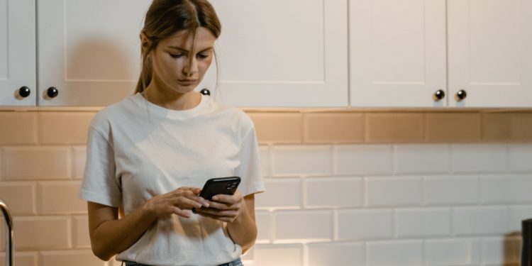 Galerideki Aynı Fotoğrafları Silme Uygulamaları