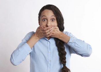 Kol Kırılır Yen İçinde Kalır Ne Demek?