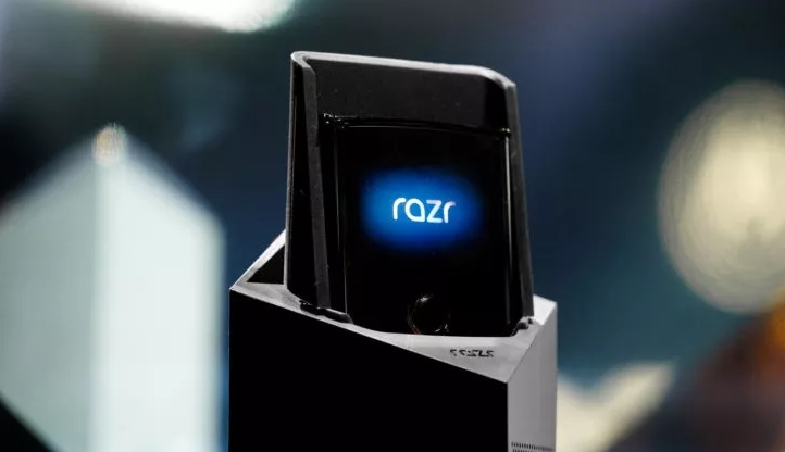 Motorola Razr 3 Hakkında Her Şey