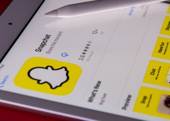 Snapchat Paylaşılan Hikayeler Özelliğini Başlattı