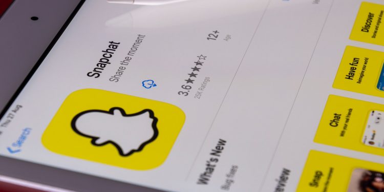 Snapchat Paylaşılan Hikayeler Özelliğini Başlattı