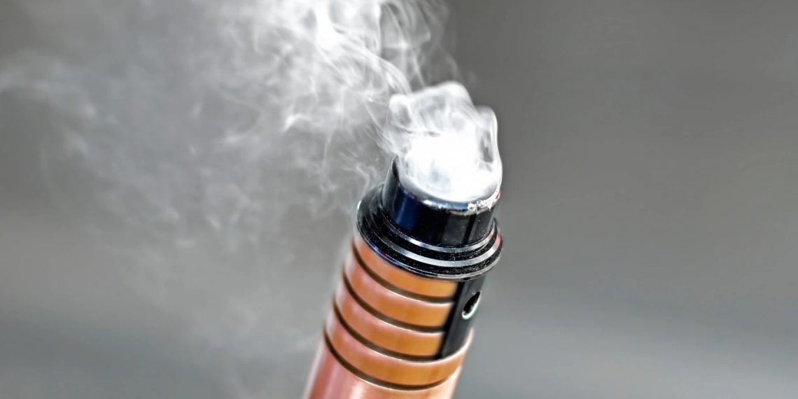 AB Konseyi Aromalı Elektronik Sigara Yasağı Getiriyor