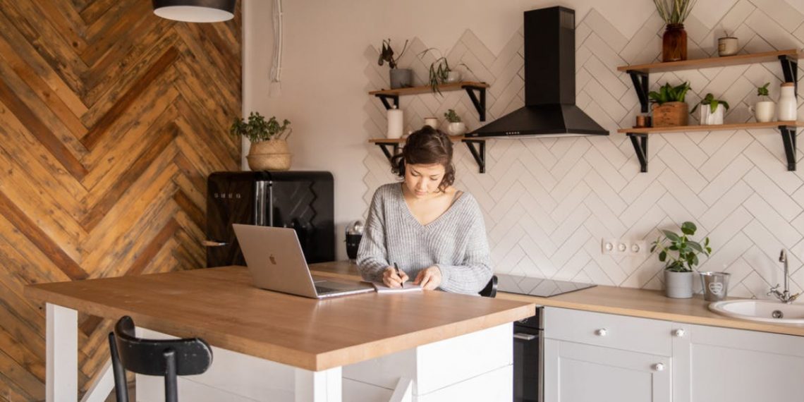 Dijital İçerik Üreticisi Nedir ve Nasıl Olunur?