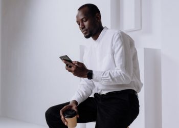 WhatsApp Bilinmeyen Özellikleri ile Sohbeti Renklendirin!