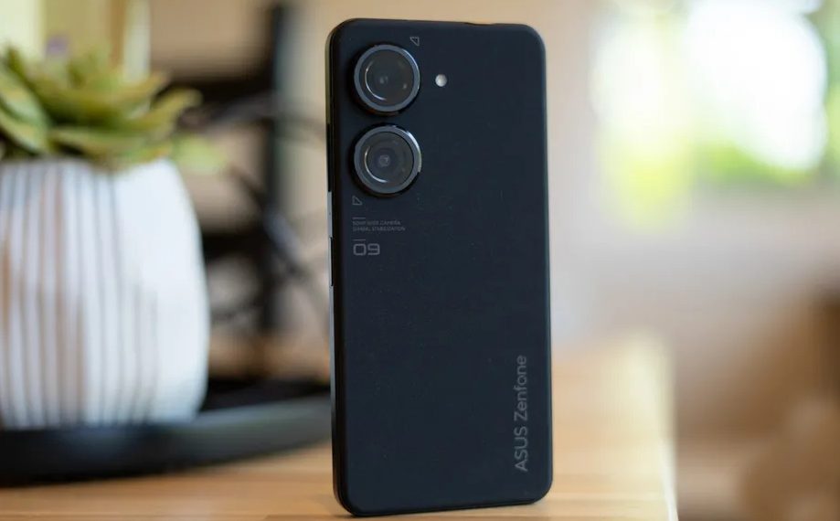 Asus Zenfone 9 Kamerasıyla Dikkat Çekiyor