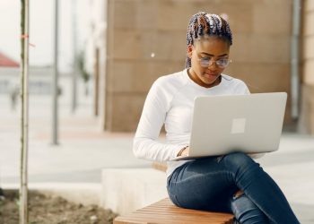 Discord Yaş Değiştirme Nasıl Yapılır?