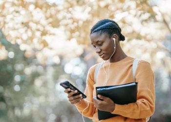 Google Play İndirme Bekleniyor Hatası Nasıl Çözülür?