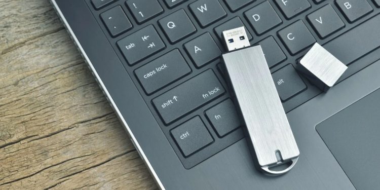 Bir USB Sürücüsünden Windows 10 veya 11 Nasıl Çalıştırılır?