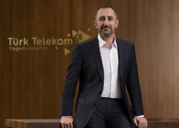 Türk Telekom Konsolide Gelirlerini Artırdı