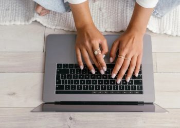 10 Parmak Klavye Nasıl Kullanılır?