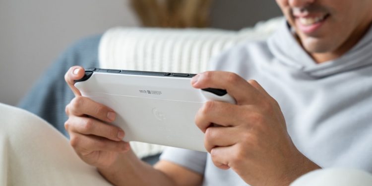 Logitech G Cloud Gaming Handheld Özellikleri ve Fiyatı