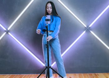 TikTok Mavi Tık Nasıl Alınır?