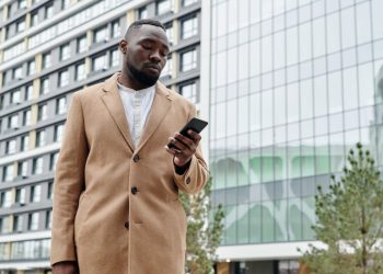 VK App Store'dan Kaldırıldı!