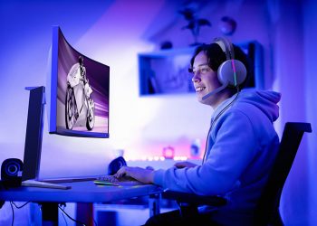 Philips Evnia ile Oyunun Kuralları Yeniden Yazılıyor