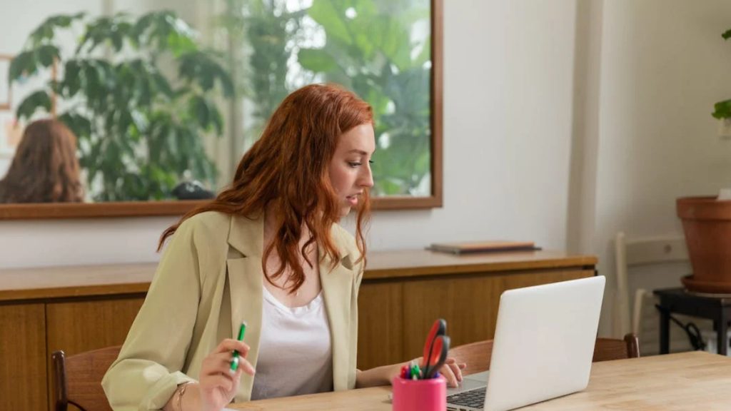 WhatsApp Bulanıklaştırma Özelliğine Kavuşuyor