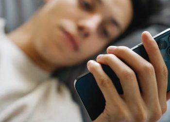 WhatsApp Kendine Mesaj Atma Özelliği Alıyor