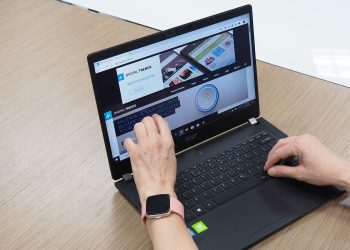 Acer TravelMate P6 Özellikleri