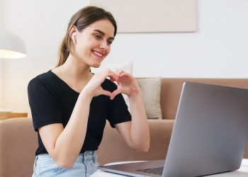 Zoom Benzeri Programlar